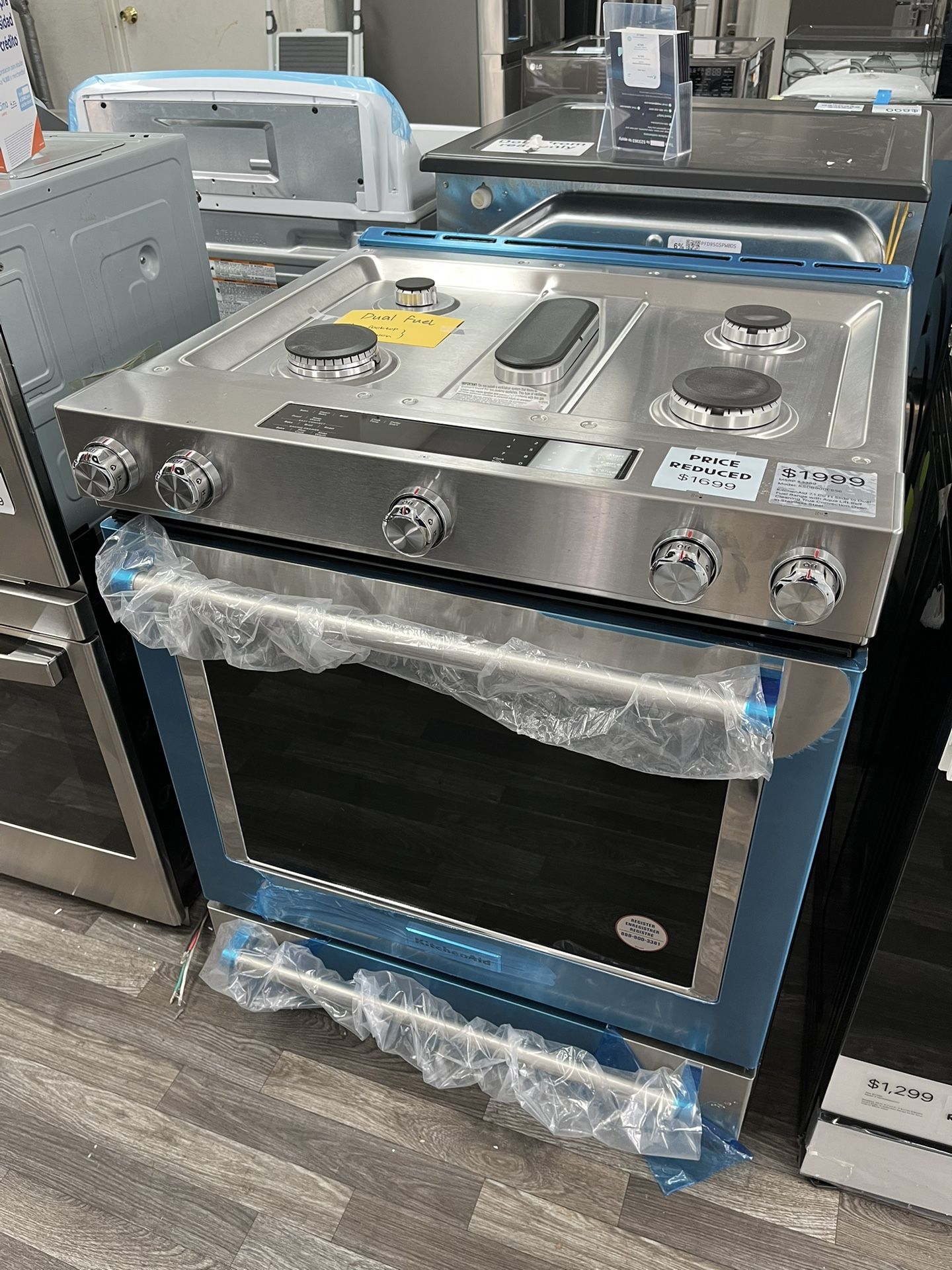$1999 KitchenAid 7.1 Cu Ft Slide In Dual Fuel Range, One Yr Warranty