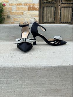 Black Heels / Size 7
