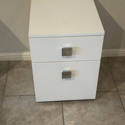 $40 , 15 1/2 Wide And 22 Height Pick Up Crowley 76036 