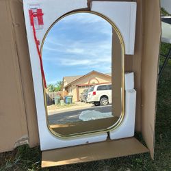 Arched Gold Mirror 