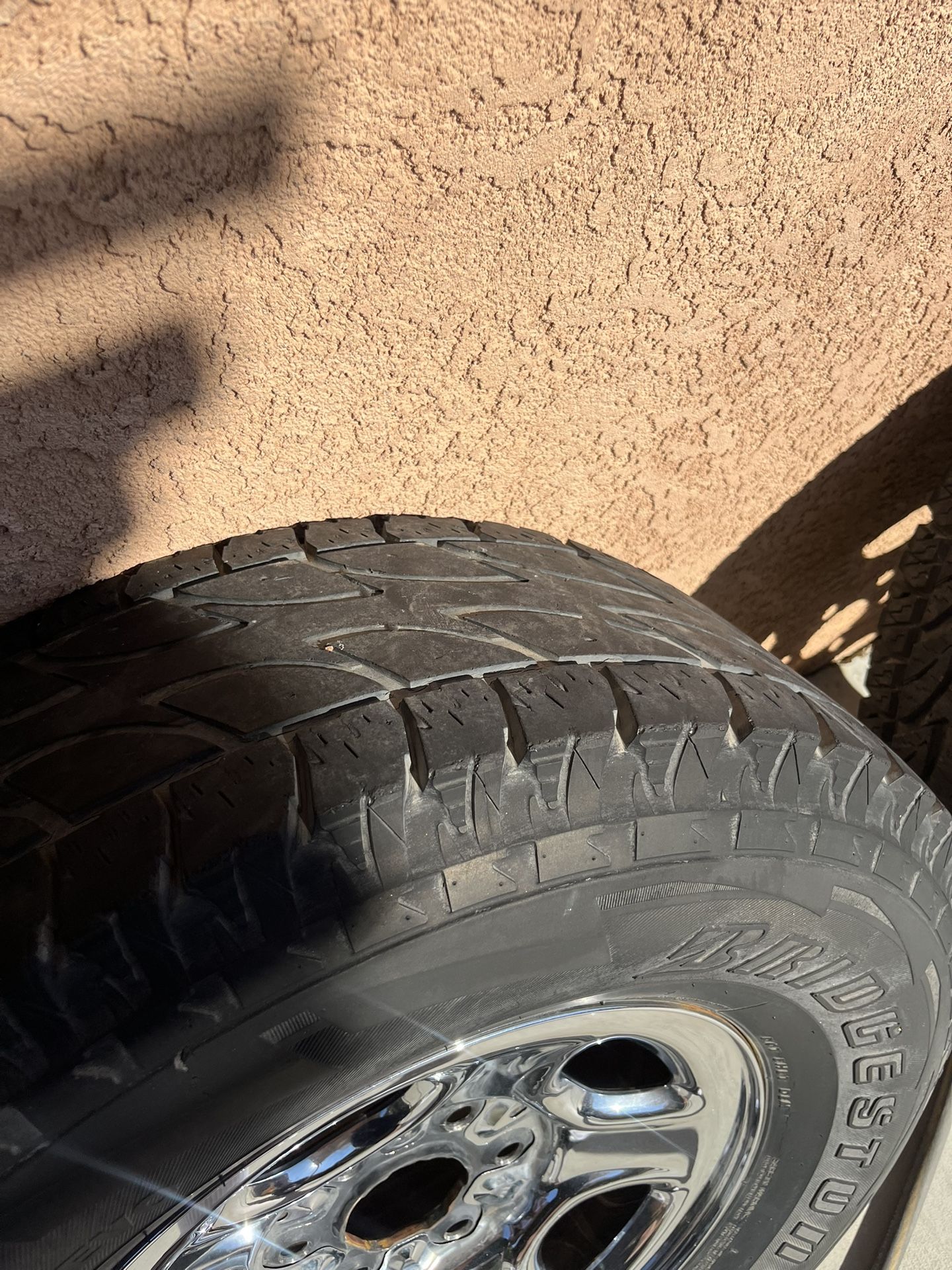 Tires Lt265/75r16