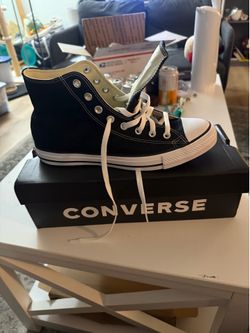 Men converse size 10
