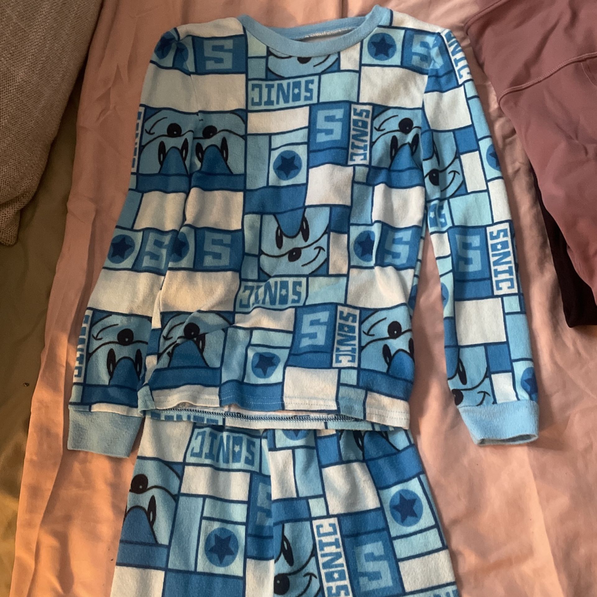 Sonic The Hedgehog Pajama Set Boys Size 8 (Fleece