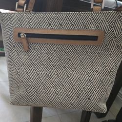 Hand Stitched Leather Purse (Like New)