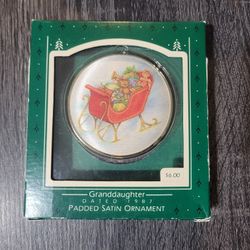 Vintage Hallmark Christmas Granddaughter Ornament 1987