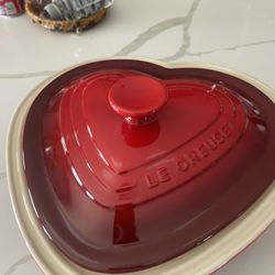 Le Cruset Valentines Day Dish