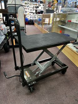 Franklin 500 lb. Capacity Hydraulic Table Cart