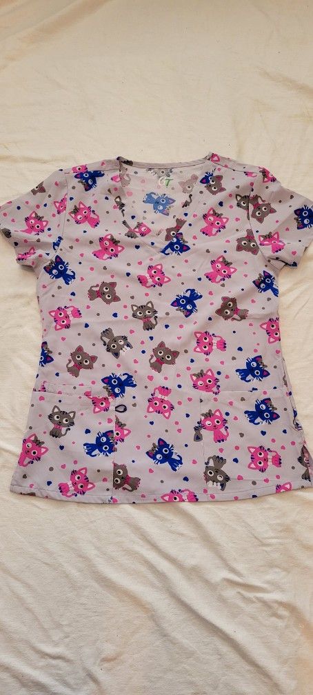 Medical nursing scrubs. Women Medium