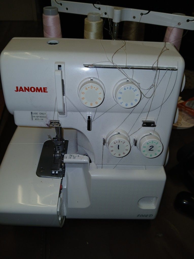 Janome 8002D Serger