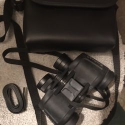 Nice Binoculars With Carrying Case Only $25