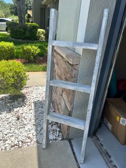 Decorative farmhouse ladder