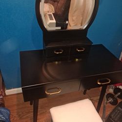 Vanity Set