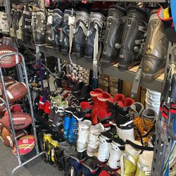 Ski Boots 