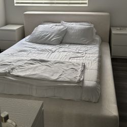 CASTLERY Queen Bed Frame 