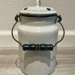 Vintage White Enamelware Milk Cream Can Pail Rustic Farm Decor