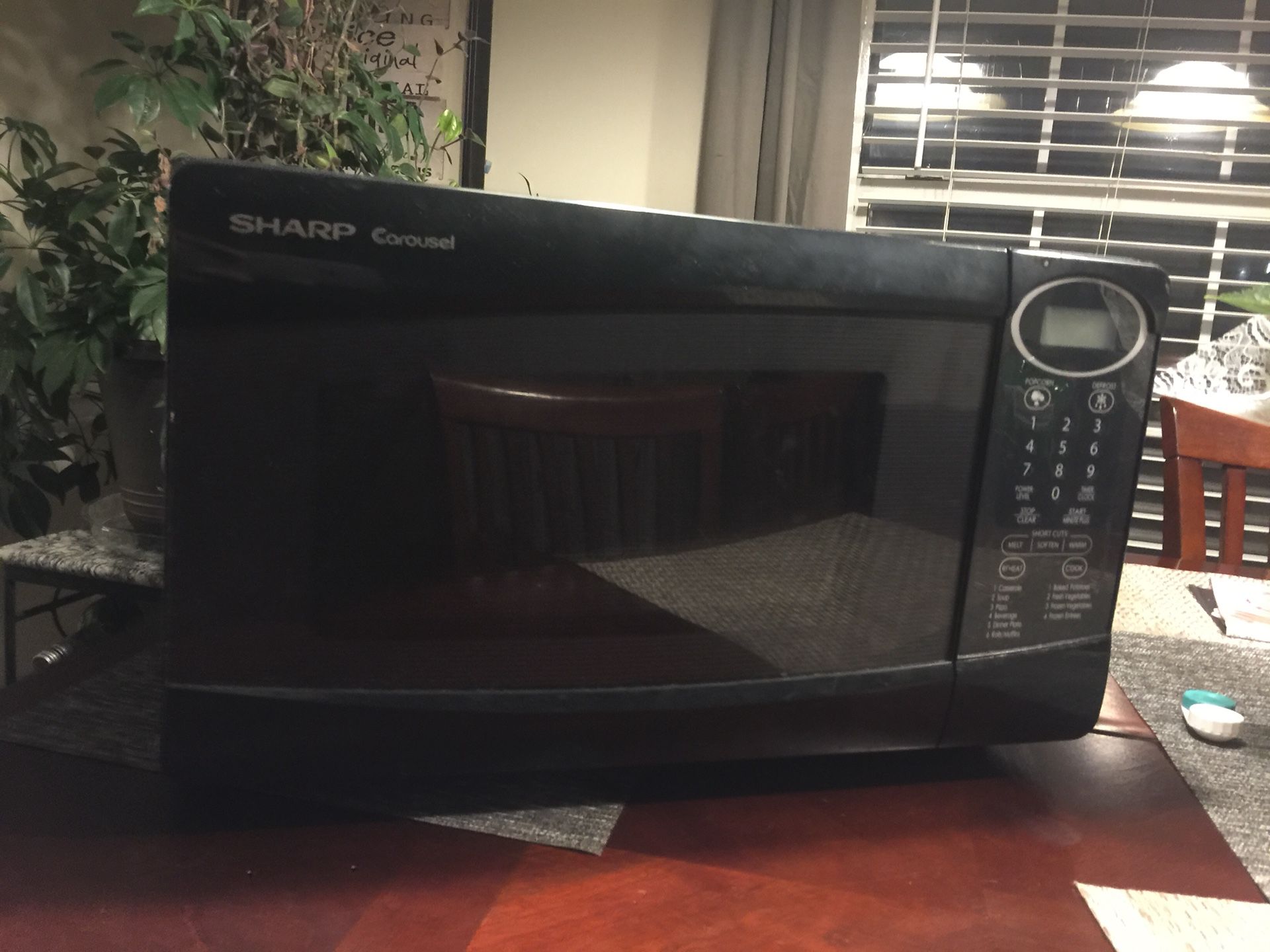 Microwave with turntable