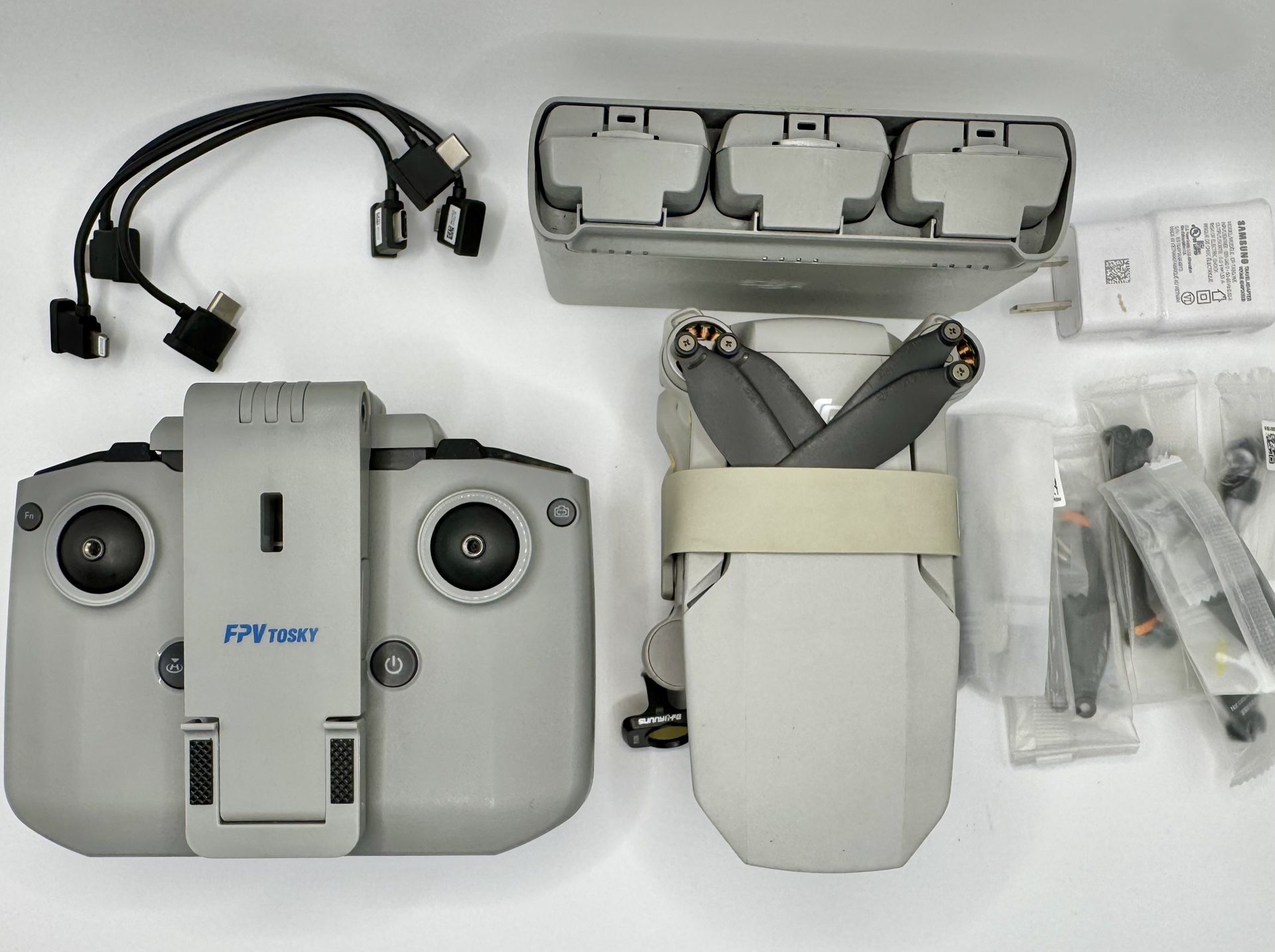 DJI Mini 2 With Remote & Fly More Combo