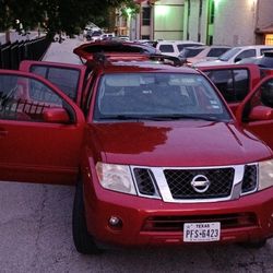 2010 Pathfinder Read Carefully 