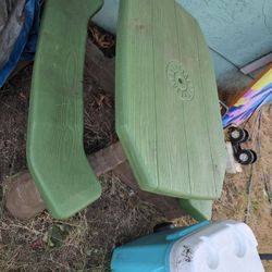 Step 2 Kids Picnic Table