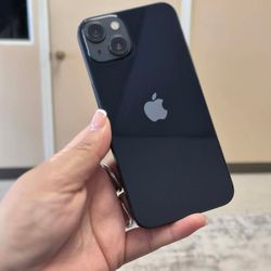 iPhone 13 UNLOCKED 128GB