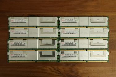 Server memory $20 each hynix KOREA 08 2GB 2Rx8 PC2-5300F-555-11