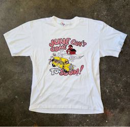 Vintage "June Can't Come Too Soon" teachers Graphic Tee