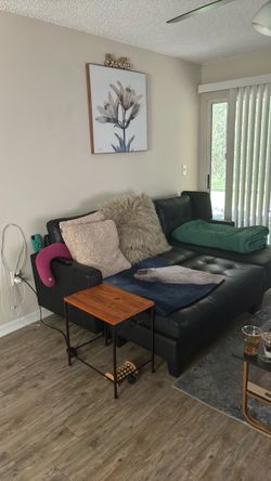 Couch - 150$