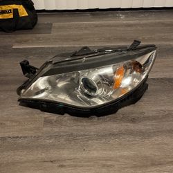 2013 Subaru Wrx Driver Headlight
