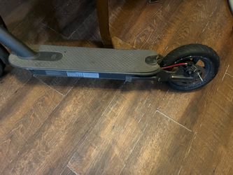 Electric scooter
