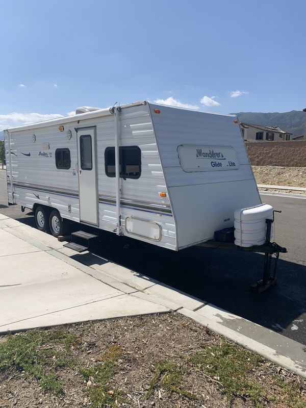 2004 Wanderer Glide Lite 24 ft Travel Trailer Fully Self Contained
