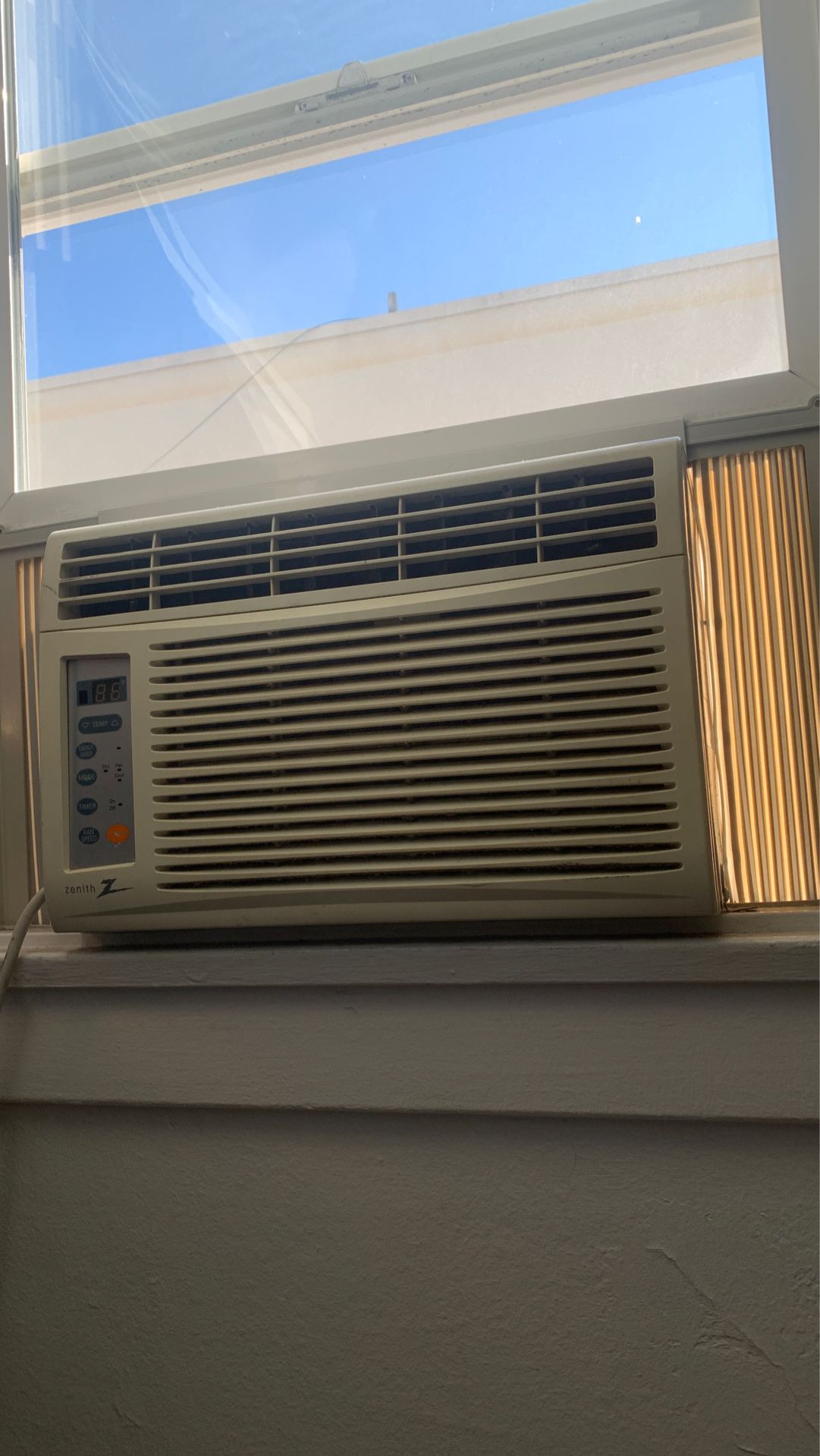 Window AC 6,500 BTU