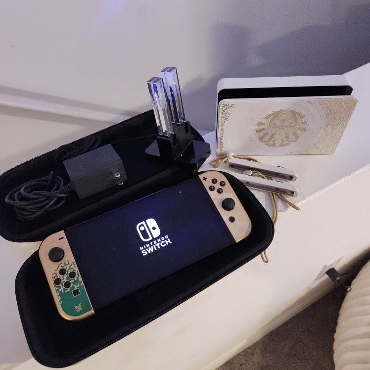 Nintendo Switch Oled Zelda Edition Mint Condition
