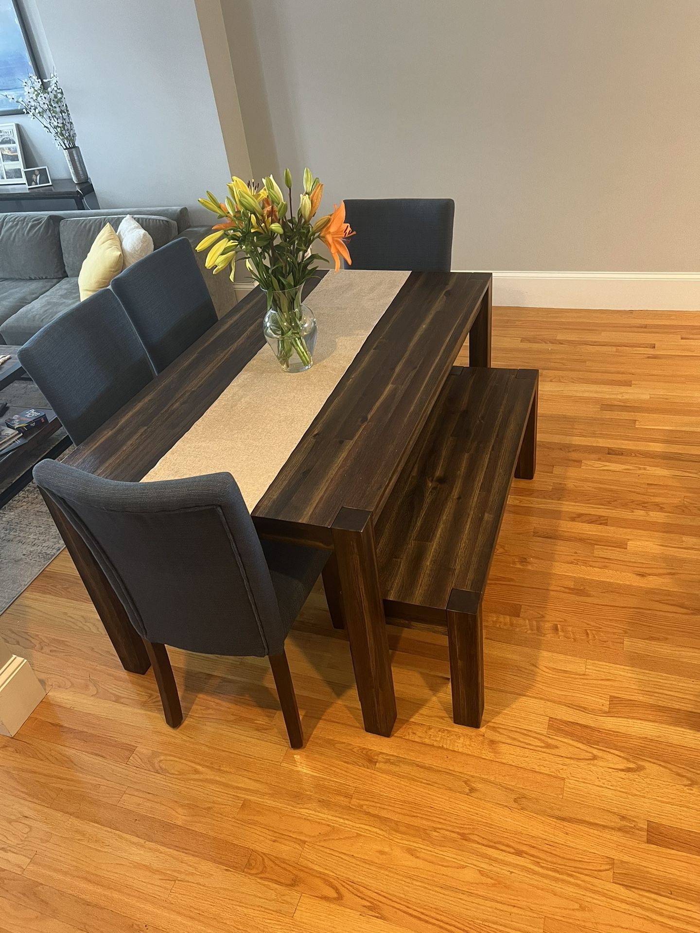 Dining Room Table, Bench And 4 Chairs 