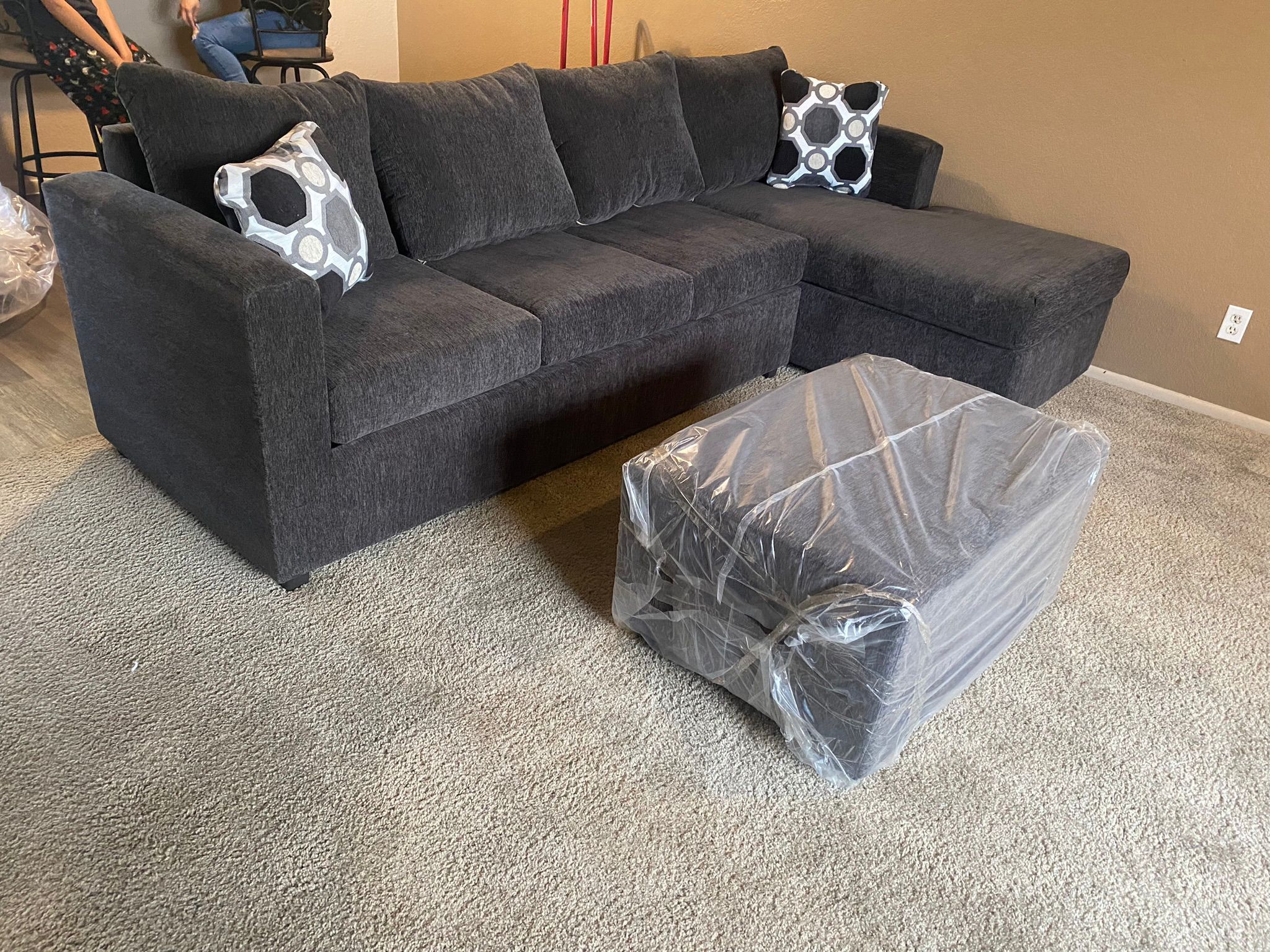 Grey Sectional with ottoman ‼️different Colors Available ‼️