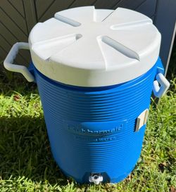 Rubbermaid Drinking Water Cooler Jug 20 gal