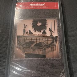Mantel Scarf 