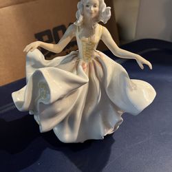 Royal Doulton Figurine $100 
