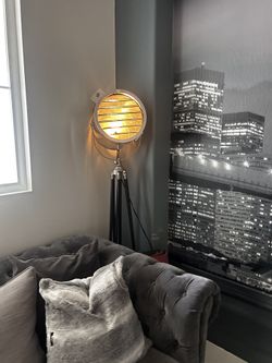 Z Gallerie Light