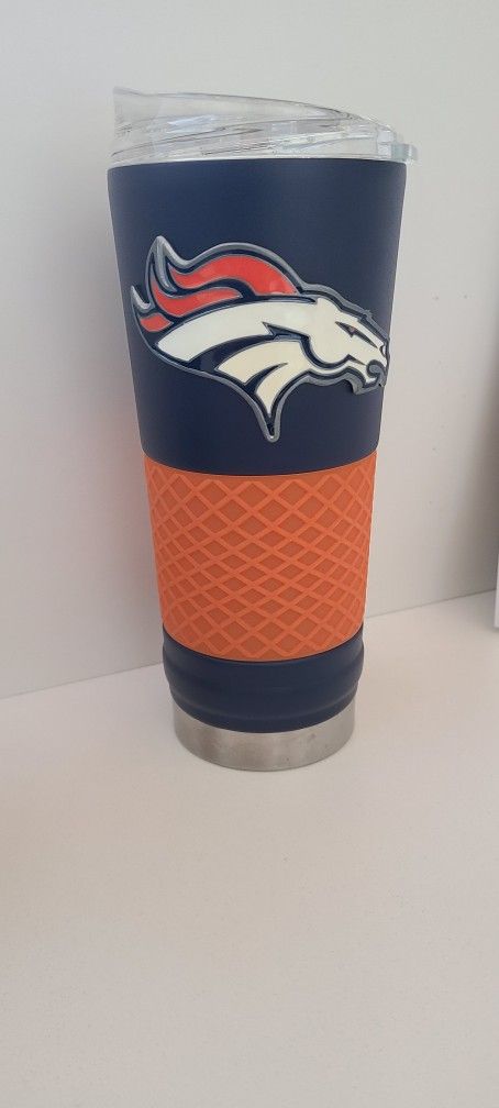 24 Oz NEW Denver Bromcos Cup