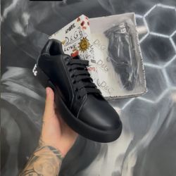 D & G shoes