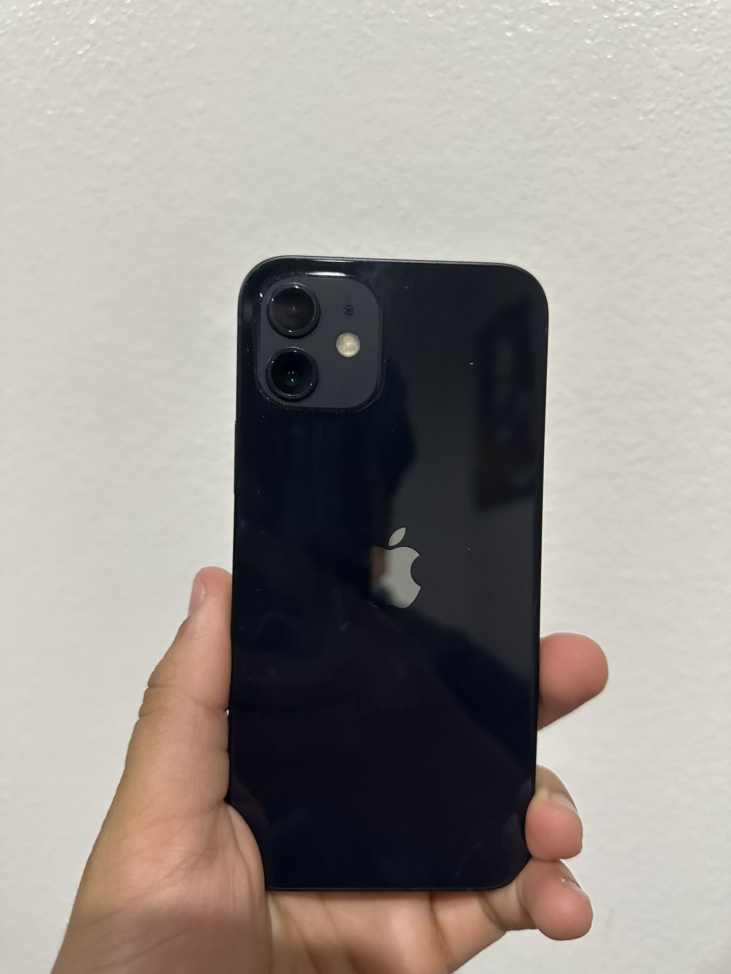 IPhone 12 64GB Unlocked