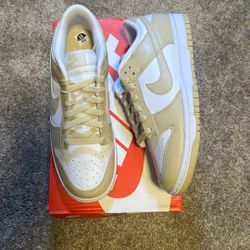 Nike Dunk Low “Gold” Mens Size 8.5