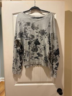 AE FLORAL GRAY SWEATSHIRT - GREAT CONDITION