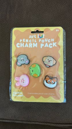 Art 101 Pencil Pouch Charm Pack/Animal Charms