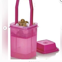 Tupperware pickadelly “chilera”
