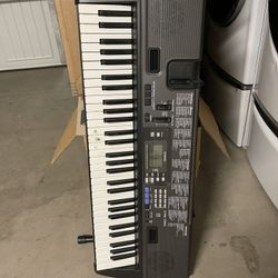 Electric Piano - Great Condition - Works Perfect