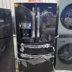 Whirlpool Standard-Depth 24.5-cu ft 4 -Door 36-in Wide French Door Refrigerator with Ice Maker with Water and Ice Dispenser ( Black ) ENERGY STAR Cert