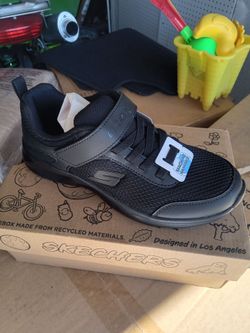 Skechers shoes for kids size 2.5