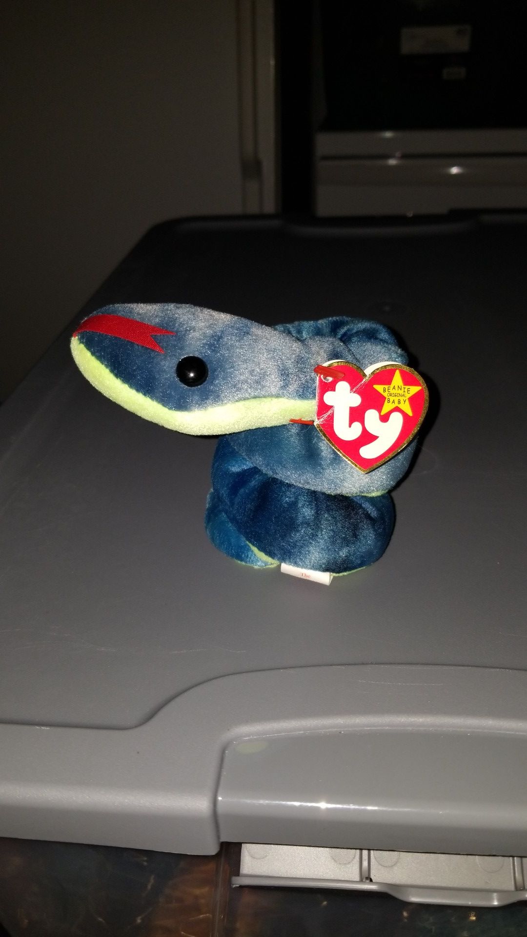 TY Beanie Babies w/Tag Errors "Hissy"