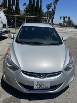2012 Hyundai Elantra